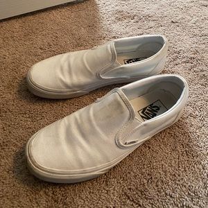 ALL WHITE SLIP ON VANS!